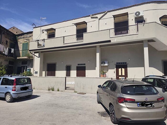 Appartamento bilocale in affitto in Via Roma, Melito di Napoli
