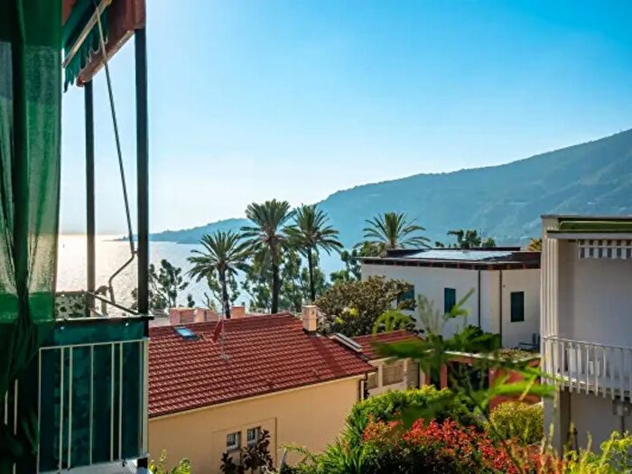 Appartamento bilocale in vendita in Via delle Rose, Ospedaletti