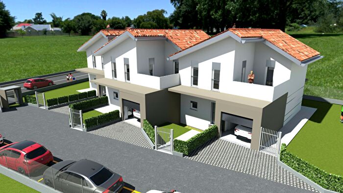 Casa quadrilocale in vendita in Via per Erba, Orsenigo