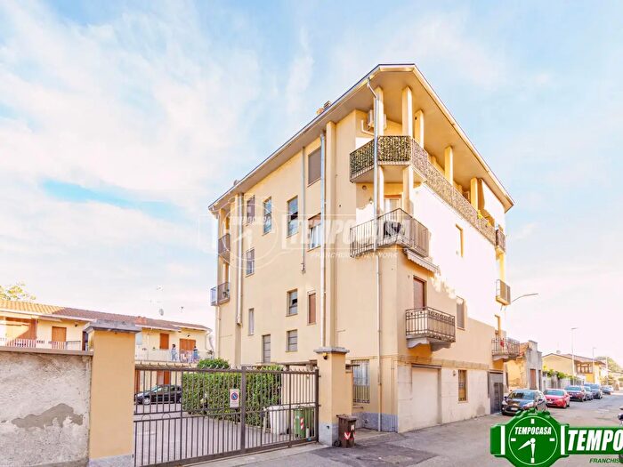 Appartamento monolocale in vendita in Via Pier Luigi Albini, Vigevano