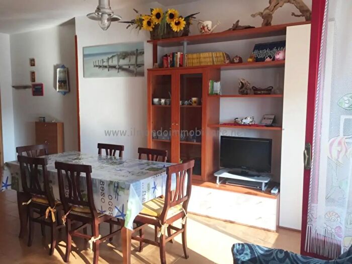 Appartamento quadrilocale in vendita in Rosignano Marittimo