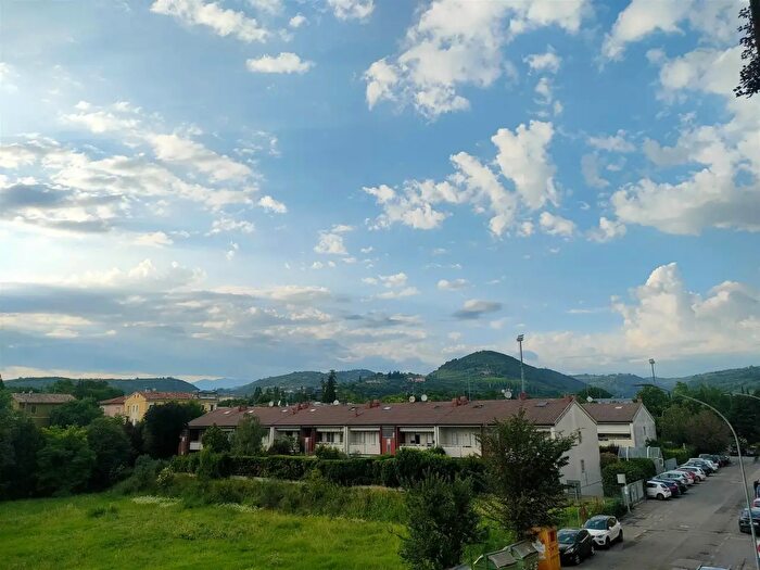 Appartamento bilocale in affitto in Via Sacchi, Verona