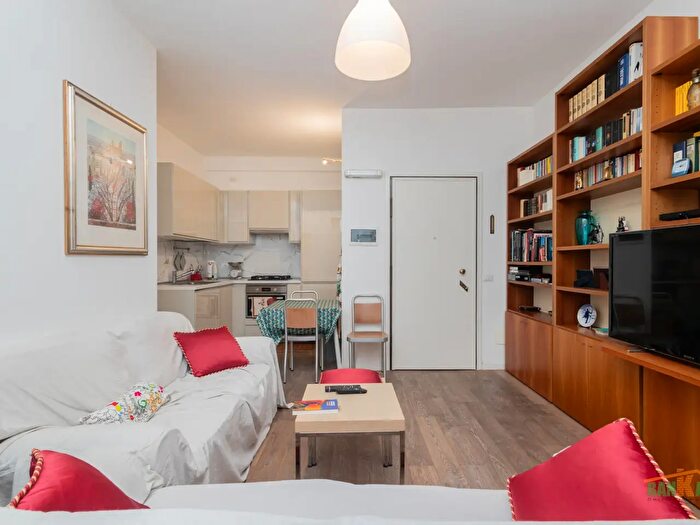 Appartamento trilocale in vendita in Via Francesco Filelfo, Milano