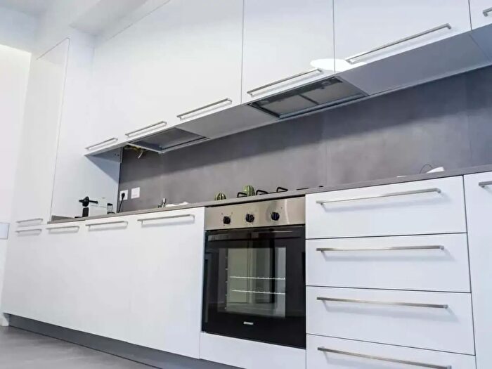 Appartamento monolocale in affitto in Via San Gerolamo Emiliani, Milano