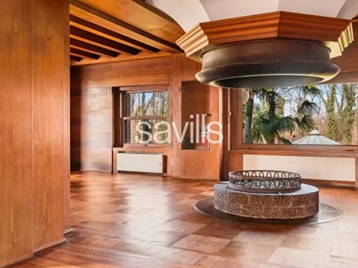 Casa con 6 locali in vendita in Strada Ponte di Pietra, Vigevano