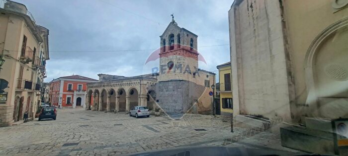 Casa con 8 locali in vendita in Vico Stretto Montagna, Lama Dei Peligni