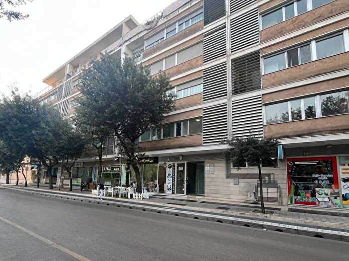 Appartamento trilocale in affitto in Via Galliani, Villa Comunale, Foggia