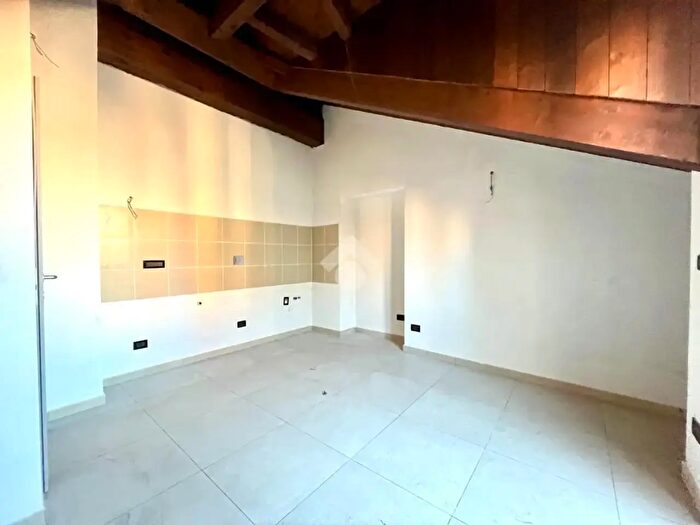 Appartamento bilocale in vendita in Via Lanzo, Torino