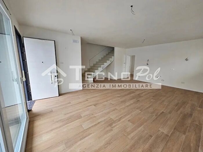 Casa quadrilocale in vendita in Via Frattina, Borgoricco