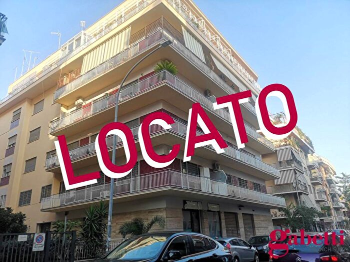 Appartamento trilocale in affitto in Via Romeo Rodriguez Pereira, Balduina, Roma