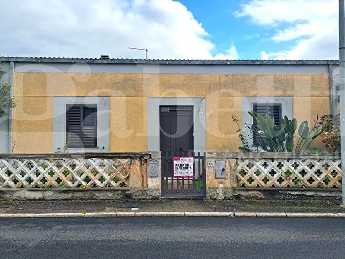 Casa quadrilocale in vendita in Via Bologna, Oristano