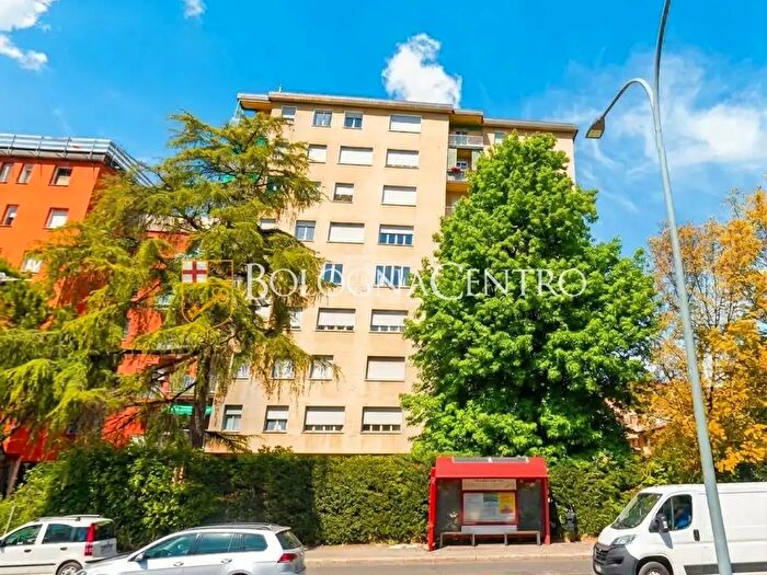 Appartamento con 5 locali in vendita in Via Sandro Botticelli, Bologna