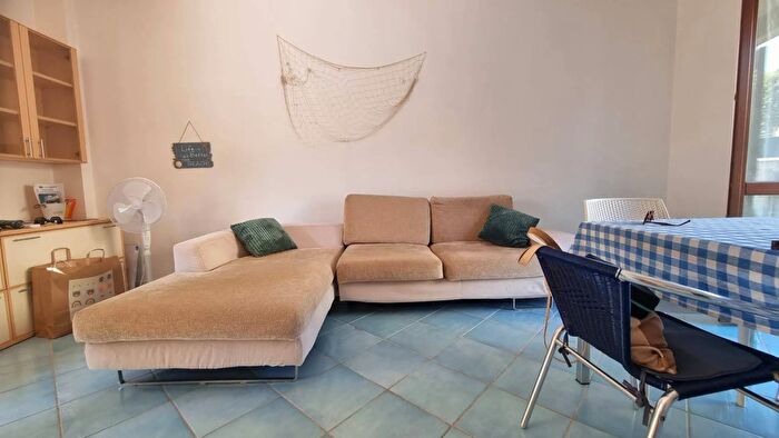 Appartamento bilocale in vendita in Indirizzo Via Gugliormella, Sirolo