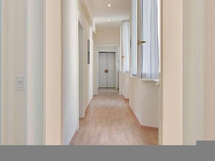 Appartamento trilocale in affitto in Via San Vittore, San Vittore, Milano