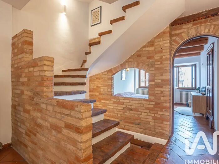 Appartamento con 6 locali in vendita in Via Pier Paolo Bartolazzi, Corridonia