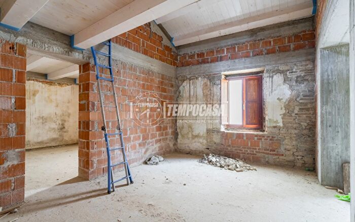 Casa trilocale in vendita in Via del Forno, San Severino Marche