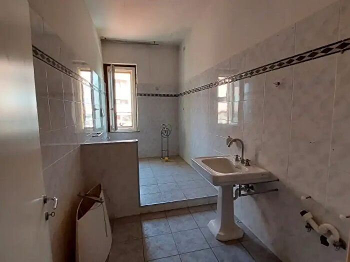 Appartamento con 7 locali in vendita in Arezzo