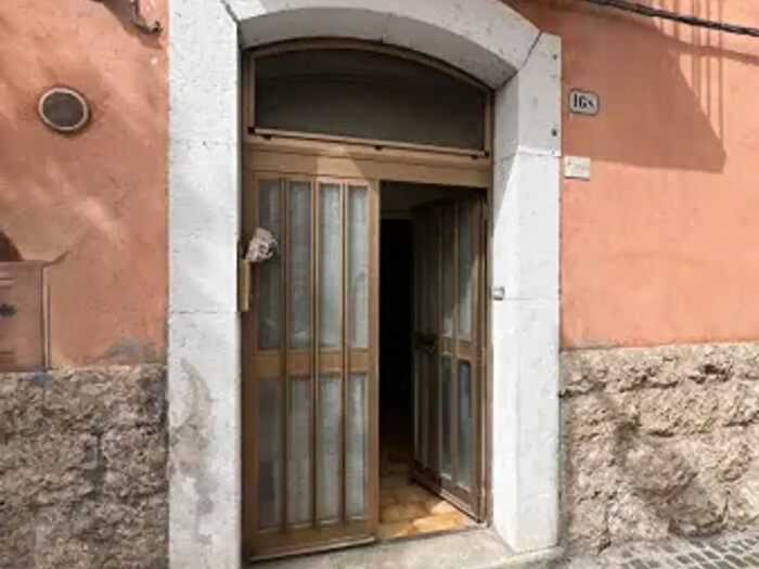 Appartamento trilocale in vendita in Via Settemb, Castel Di Sangro
