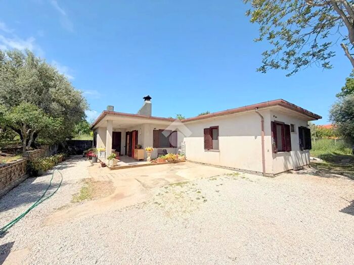 Casa quadrilocale in vendita in Via dei Fienili, Velletri