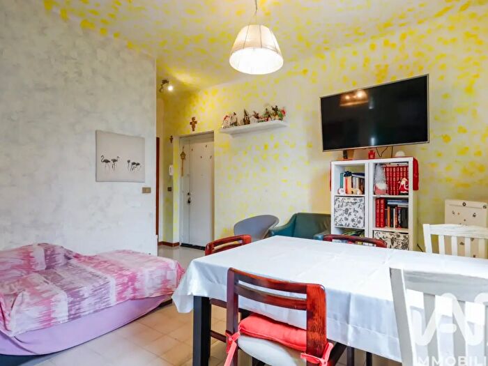 Appartamento trilocale in vendita in Via Olimpia, Osimo