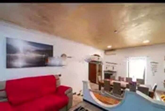 Appartamento con 6 locali in vendita in Via Corte di Barriano, Missaglia