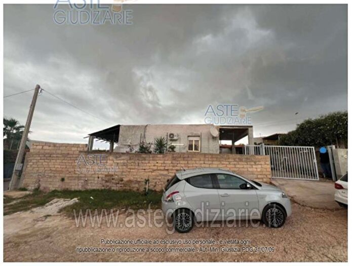 Appartamento con 5 locali in vendita in Contrada Targena Comiso Rg Italia, Comiso