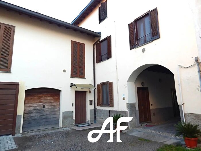 Appartamento monolocale in vendita in Cassago Brianza