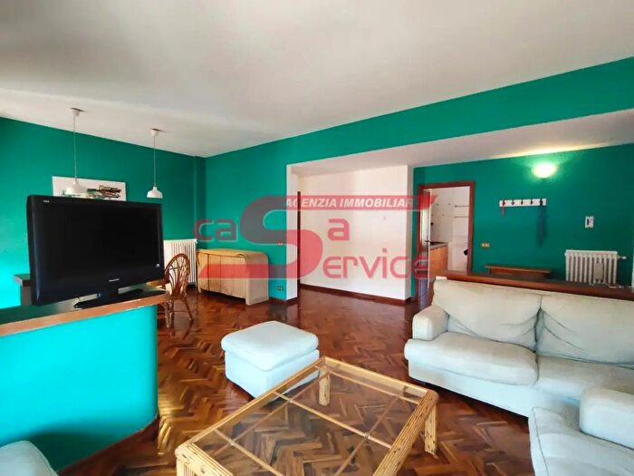 Appartamento quadrilocale in vendita in Montecatini Terme