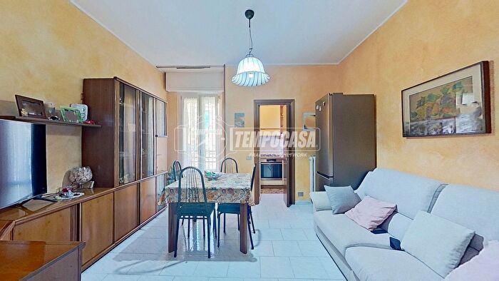 Appartamento trilocale in vendita in Brugherio
